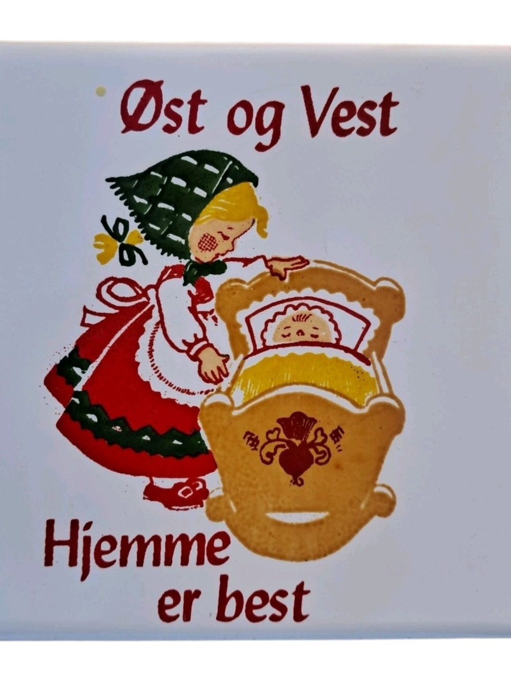 ​Vtg Norwegian Ceramic Tile Trivet Øst og Vest Hjemme er best Norway Folk Art